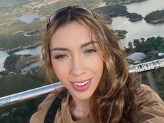 LindaHotx - shemale webcam at xLoveCam