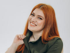 LindaSauver from xLoveCam