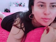 Linda_Smithx - female with black hair webcam at ImLive