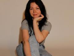 LindaTores - female with black hair and  small tits webcam at xLoveCam