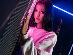 LindaWatson from xLoveCam