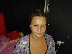 Lindamo - female with brown hair and  small tits webcam at xLoveCam