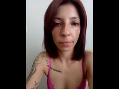 LineHt - female webcam at xLoveCam