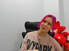 Lionelly from xLoveCam