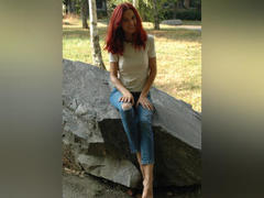 LisaLavender - female with red hair and  small tits webcam at xLoveCam