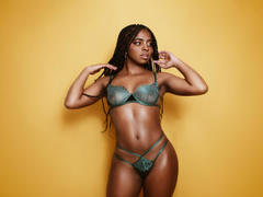 LisaMendez - female with black hair webcam at xLoveCam