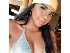 LisaMendez - female with black hair webcam at xLoveCam