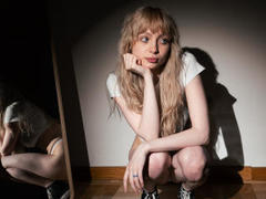 LisaMetalHoney - blond female with  small tits webcam at xLoveCam