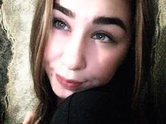 LisaMoonn from xLoveCam