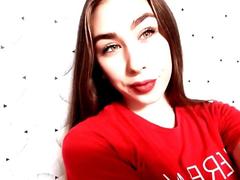 LisaMoonn - female with brown hair and  small tits webcam at xLoveCam