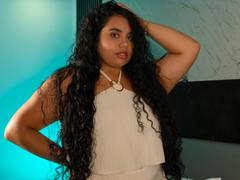 LisaTobon - female with black hair and  big tits webcam at xLoveCam