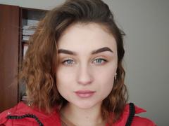 LisaViv from xLoveCam