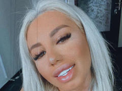 LisaaKiraa - blond female with  big tits webcam at xLoveCam