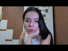 LissaBel - female with brown hair and  small tits webcam at xLoveCam