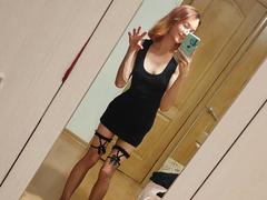 LittleRory - female with red hair and  big tits webcam at xLoveCam