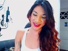 DOLCENOIR - shemale with black hair and  small tits webcam at ImLive