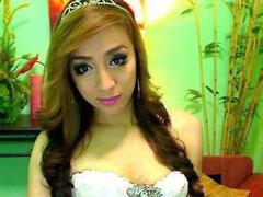SexyDollAYUMI - shemale with brown hair webcam at LiveJasmin