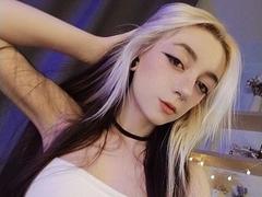 LiviaLariosa from xLoveCam