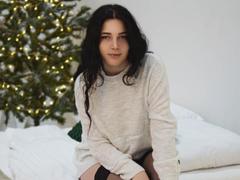 LiyaFrench - female with brown hair and  small tits webcam at xLoveCam