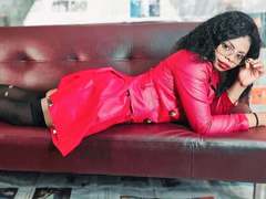 LizRey - female webcam at xLoveCam