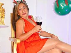 LinaNovoa - female with brown hair and  big tits webcam at LiveJasmin