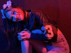 lizzsweets - female with black hair webcam at ImLive