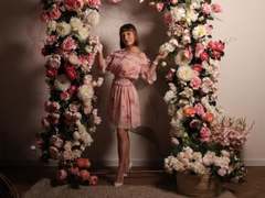 ElisabethHart - blond female webcam at LiveJasmin