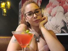 LlizzaMonique - female with red hair and  small tits webcam at xLoveCam