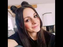 LoellaRose-hot - female with brown hair webcam at xLoveCam