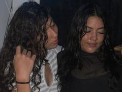 LolaAndJenny - female webcam at xLoveCam