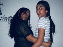 LolaAndJenny from xLoveCam