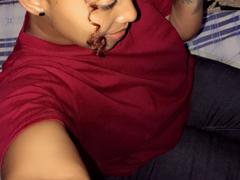 LolaDesir - female with black hair webcam at xLoveCam