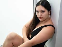 LolaDupont from xLoveCam