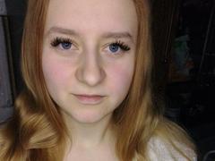 LolaMinnie - female with red hair and  big tits webcam at xLoveCam