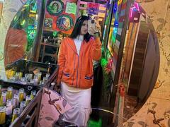 LolaOberle - shemale with black hair and  small tits webcam at xLoveCam