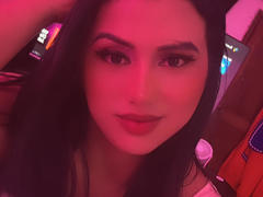 LolaOberle - shemale with black hair and  small tits webcam at xLoveCam