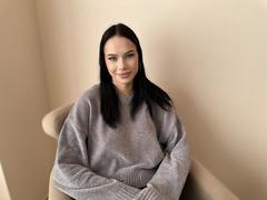 LolaSprinkle - female with brown hair webcam at LiveJasmin