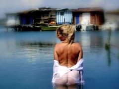 Lolai69 - blond female webcam at xLoveCam