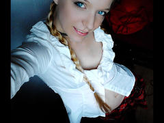 Lolicoon-hot - blond female webcam at xLoveCam