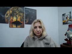 Lolitti from xLoveCam