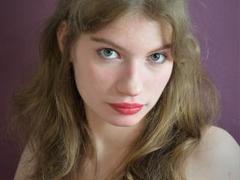 LoliyPop - female webcam at xLoveCam