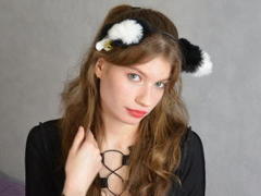 LoliyPop - female webcam at xLoveCam