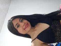 LolyFun - female with brown hair webcam at xLoveCam