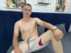 Lonny69 - male webcam at xLoveCam