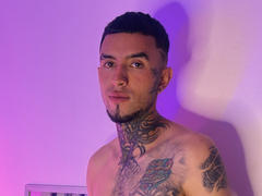 LookBarber from xLoveCam