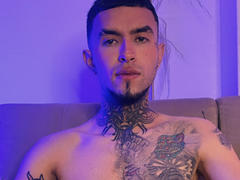 LookBarber - male webcam at xLoveCam