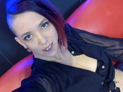 Loona-Lexxington - female with brown hair webcam at xLoveCam