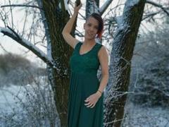 Loona-Lexxington - female with brown hair webcam at xLoveCam