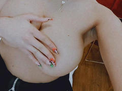 LoraDevine - blond female with  big tits webcam at LiveJasmin
