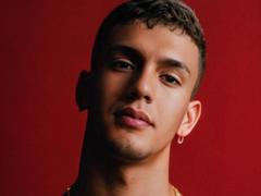 HenrySi from xLoveCam